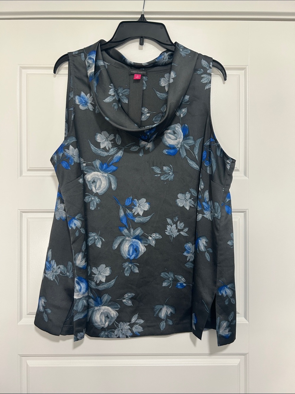 Women’s Floral Sleeveless Cowl Neck Top - Gray & Blue